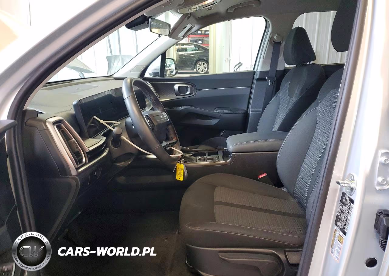 2026 Kia Sorento Lx VIN:5XYRG4JC8TG434085 - 7