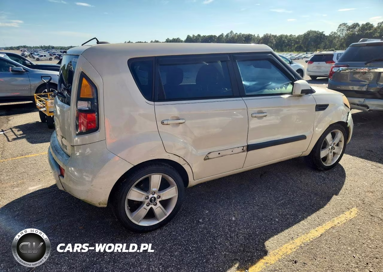 2011 Kia Soul ! VIN:KNDJT2A20B7729391 - 3
