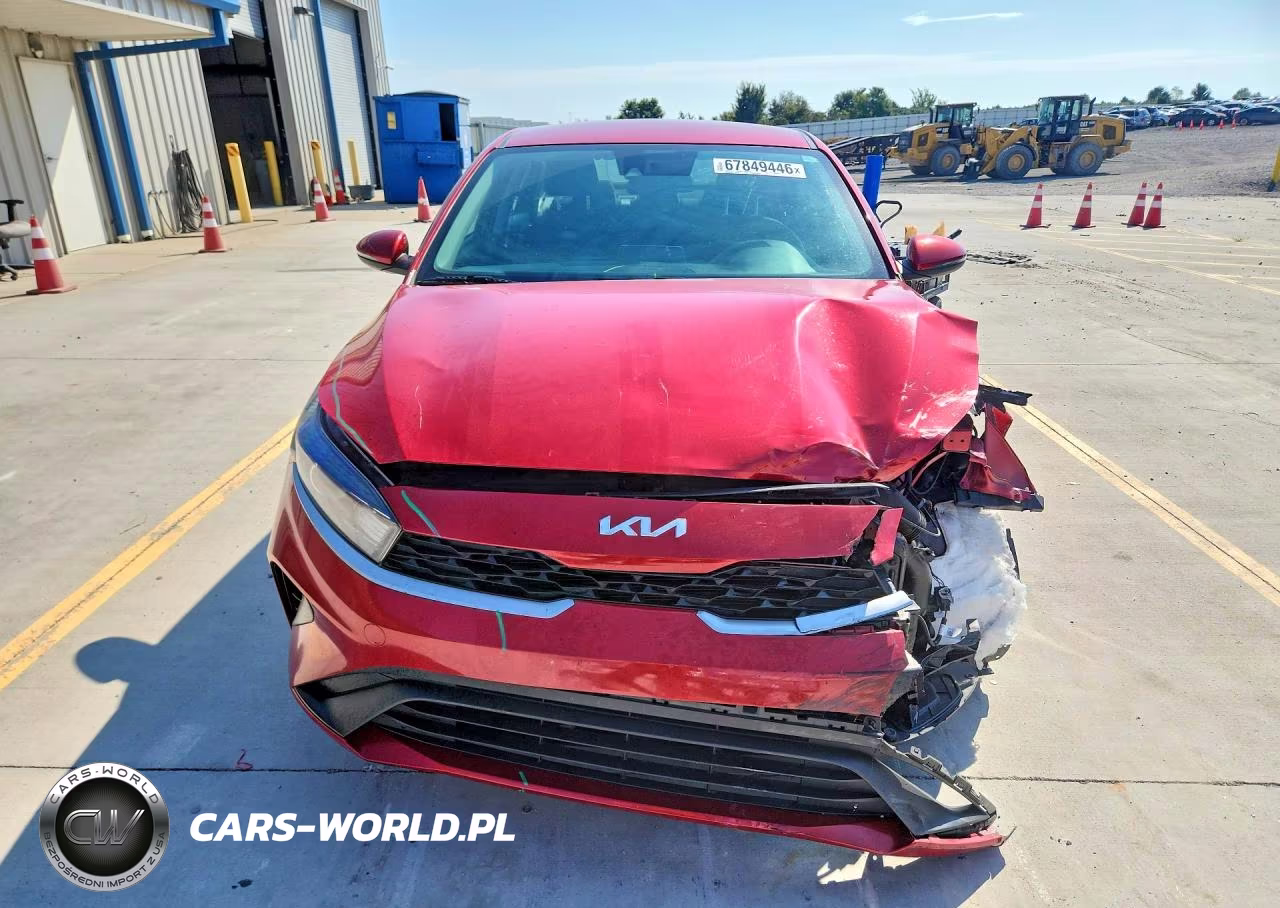 2024 Kia Forte Lxs VIN:3KPF24AD6RE818141 - 5