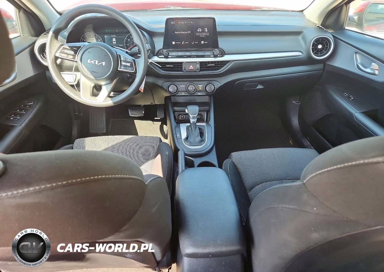 2024 Kia Forte Lxs VIN:3KPF24AD6RE818141 - 8