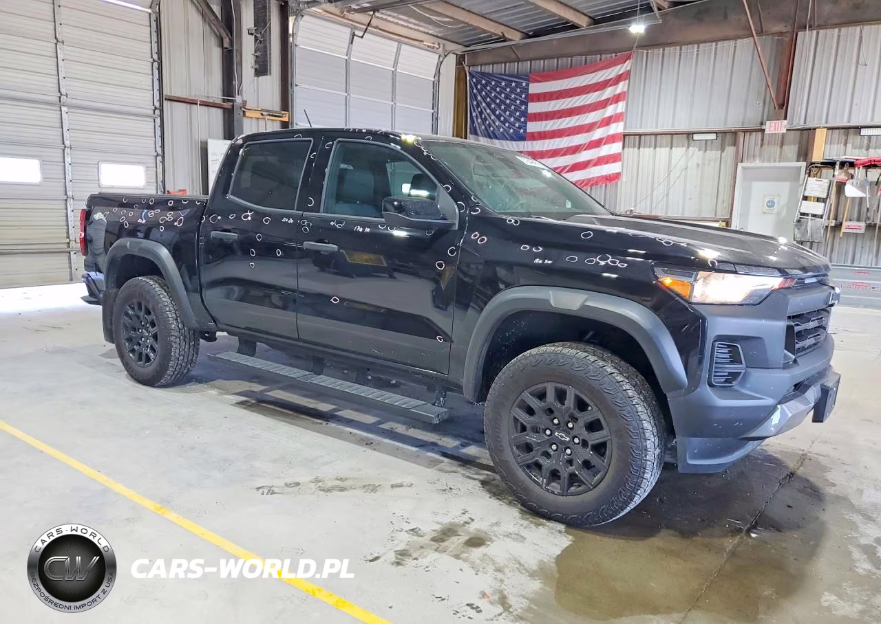 2024 Chevrolet Colorado Trail Boss VIN:1GCPTEEK6R1172926 - 4