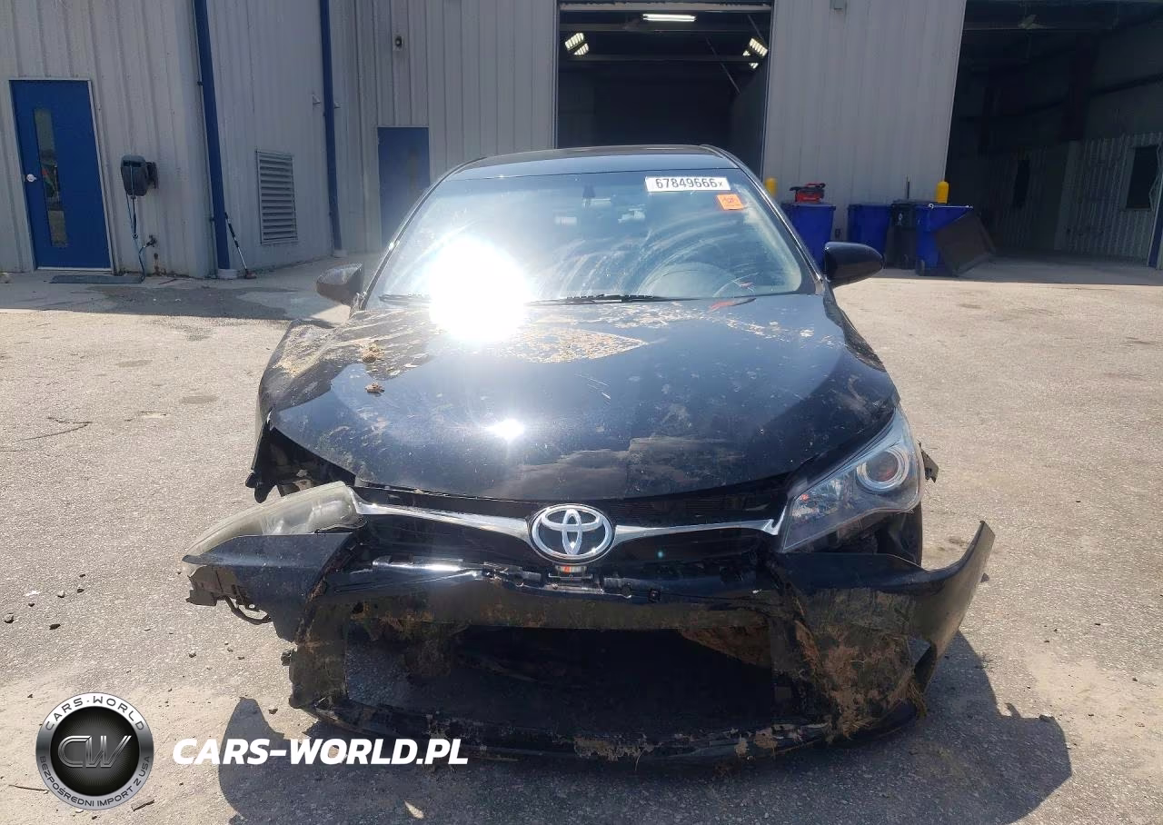 2015 Toyota Camry Xse VIN:4T1BF1FK1FU474963 - 5