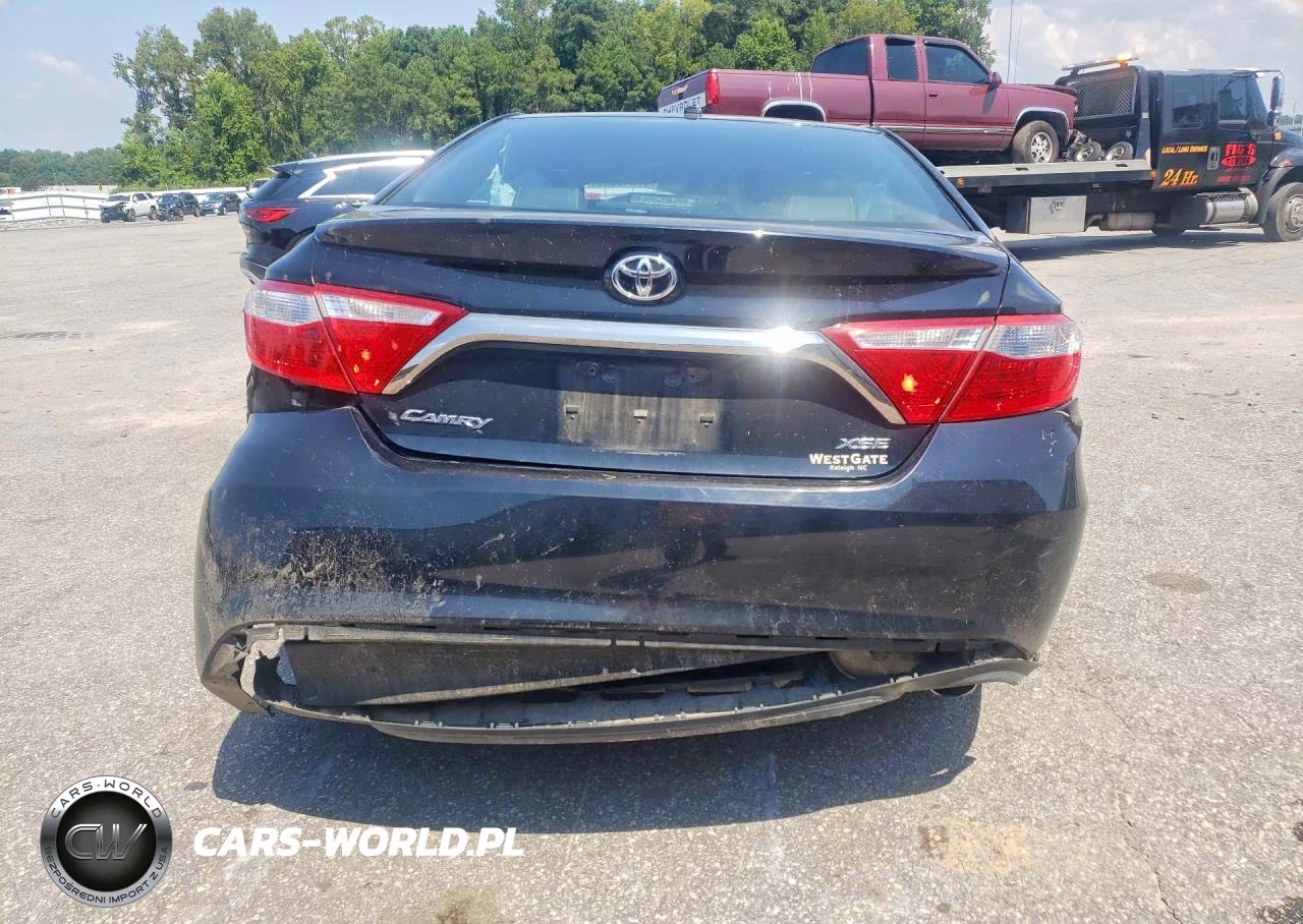 2015 Toyota Camry Xse VIN:4T1BF1FK1FU474963 - 6