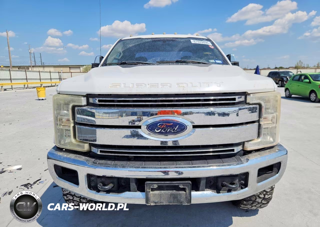 2017 Ford F250 Super Duty VIN:1FT7X2B67HEC60272 - 5