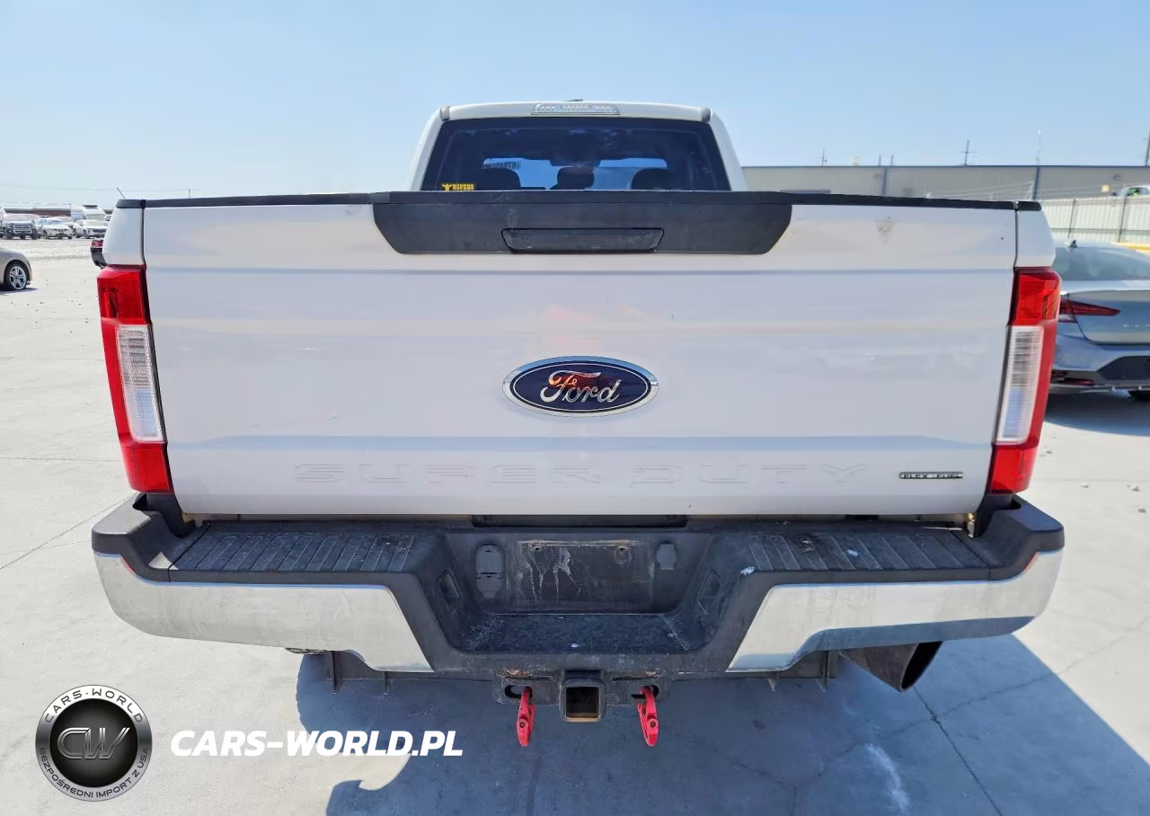 2017 Ford F250 Super Duty VIN:1FT7X2B67HEC60272 - 6
