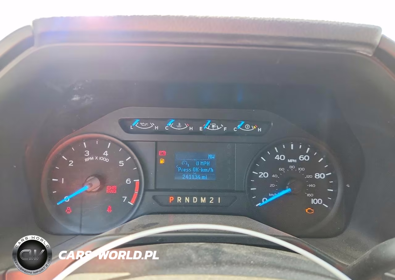 2017 Ford F250 Super Duty VIN:1FT7X2B67HEC60272 - 9