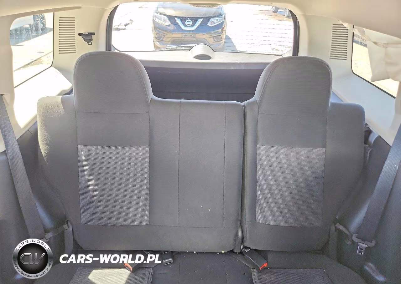 2015 Jeep Patriot Latitude VIN:1C4NJRFB3FD324559 - 10