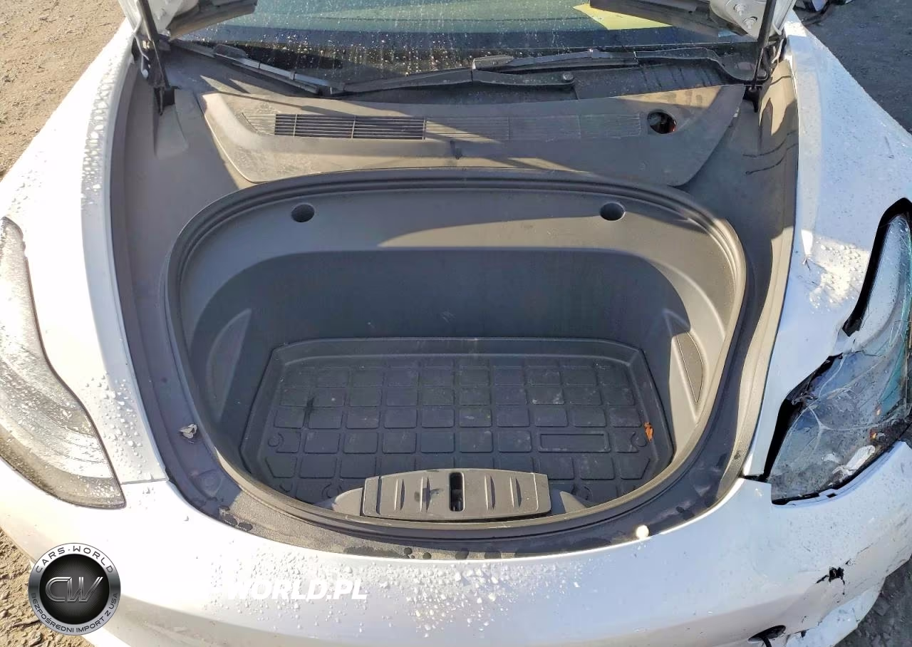 2023 Tesla Model 3 VIN:5YJ3E1EA4PF449263 - 11
