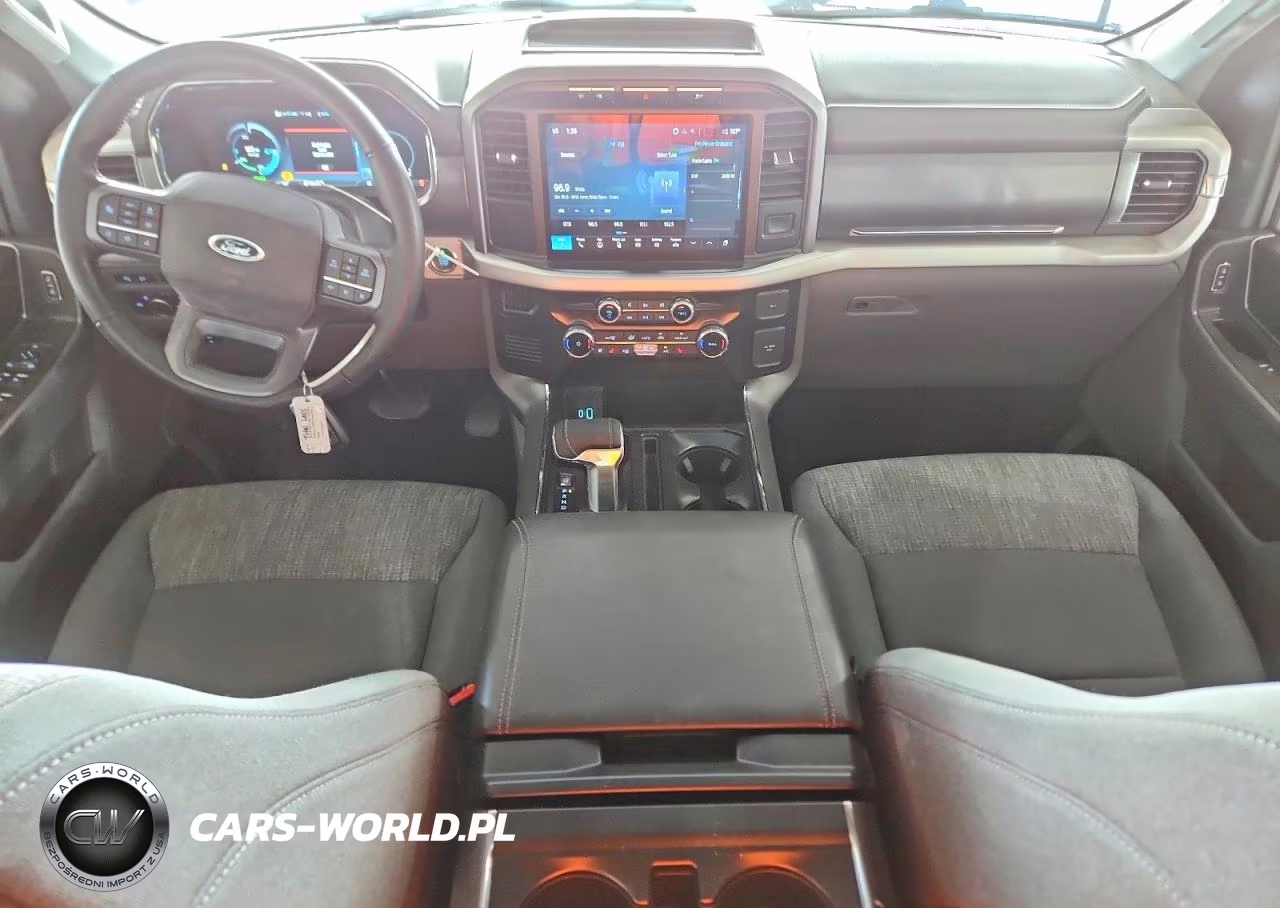 2023 Ford F150 Lightning Pro VIN:1FT6W1EV2PWG56663 - 8