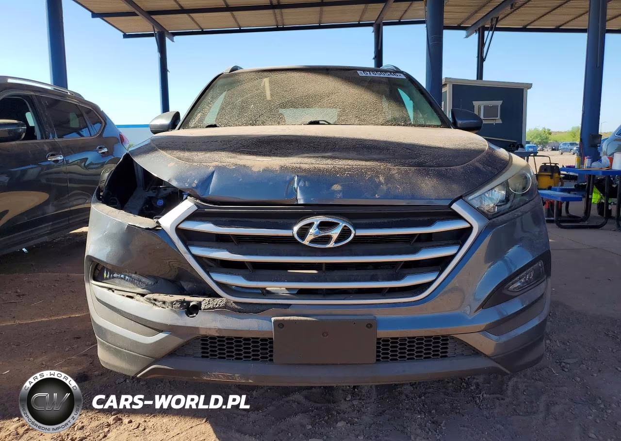 2017 Hyundai Tucson Se VIN:KM8J33A40HU330218 - 5