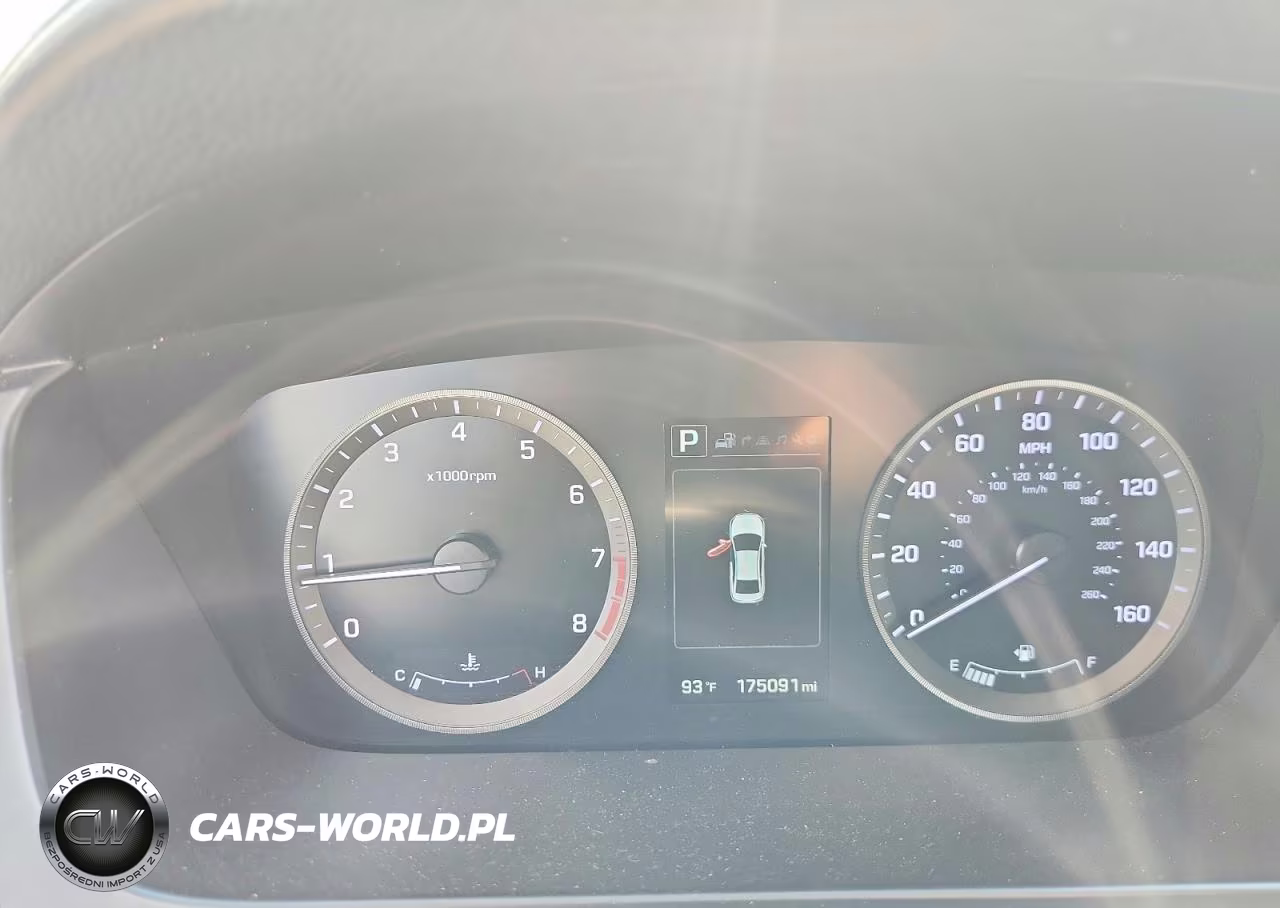 2015 Hyundai Sonata Limited VIN:5NPE34AF2FH064415 - 9
