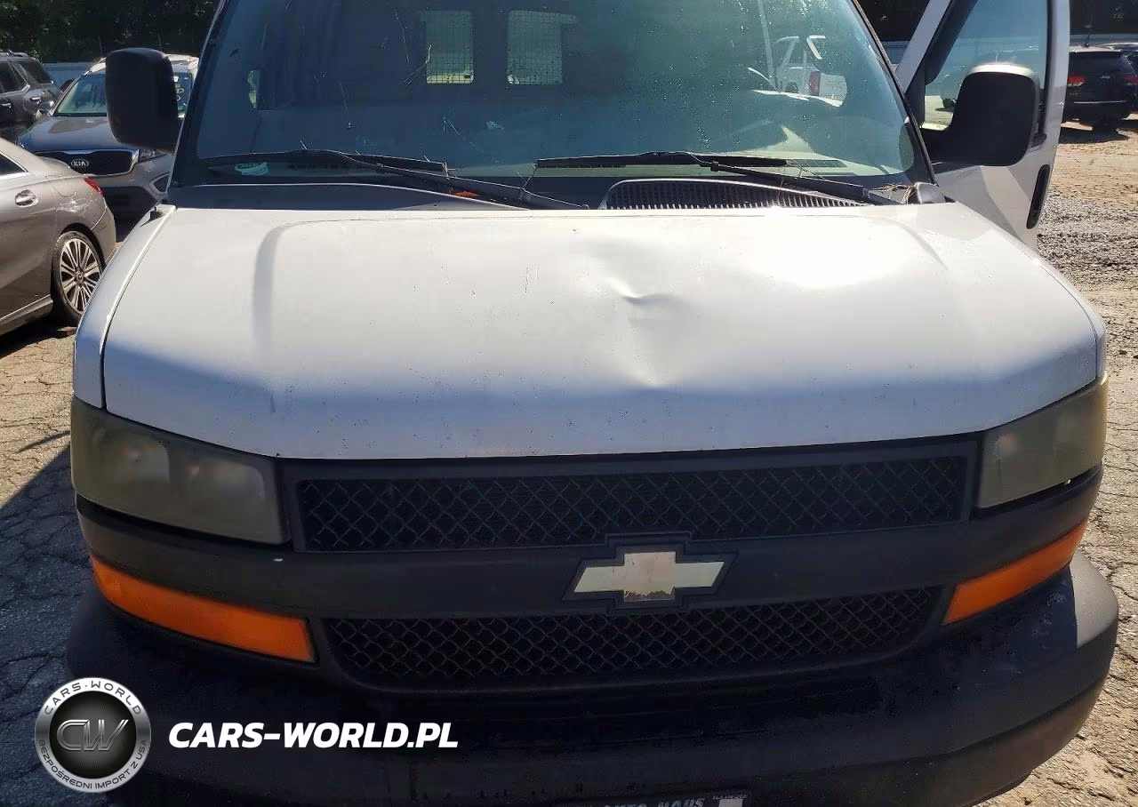 2019 Chevrolet Express G2500 VIN:1GCWGAFP0K1166368 - 11