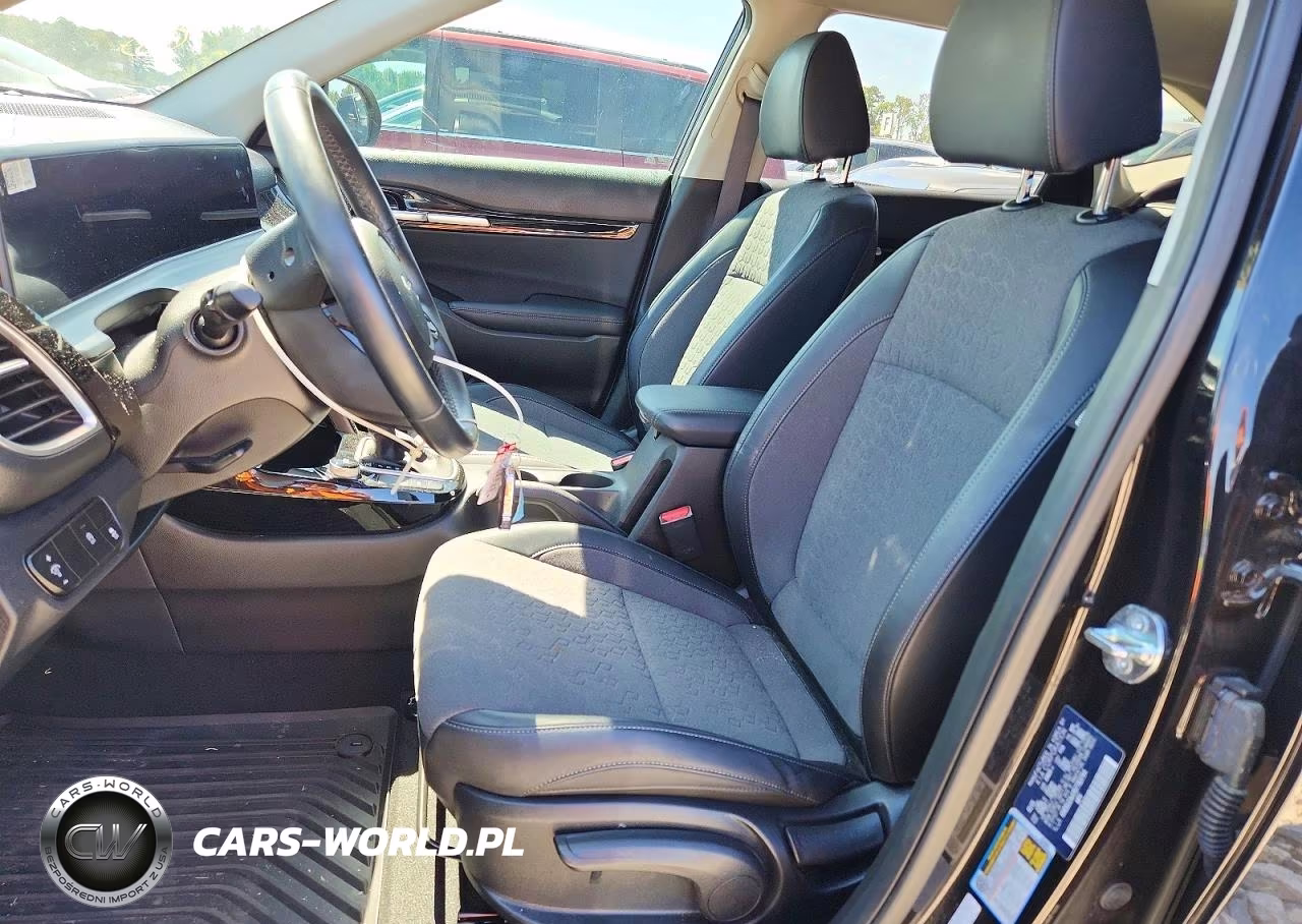 2025 Kia Seltos S VIN:KNDEU2AA9S7783794 - 7