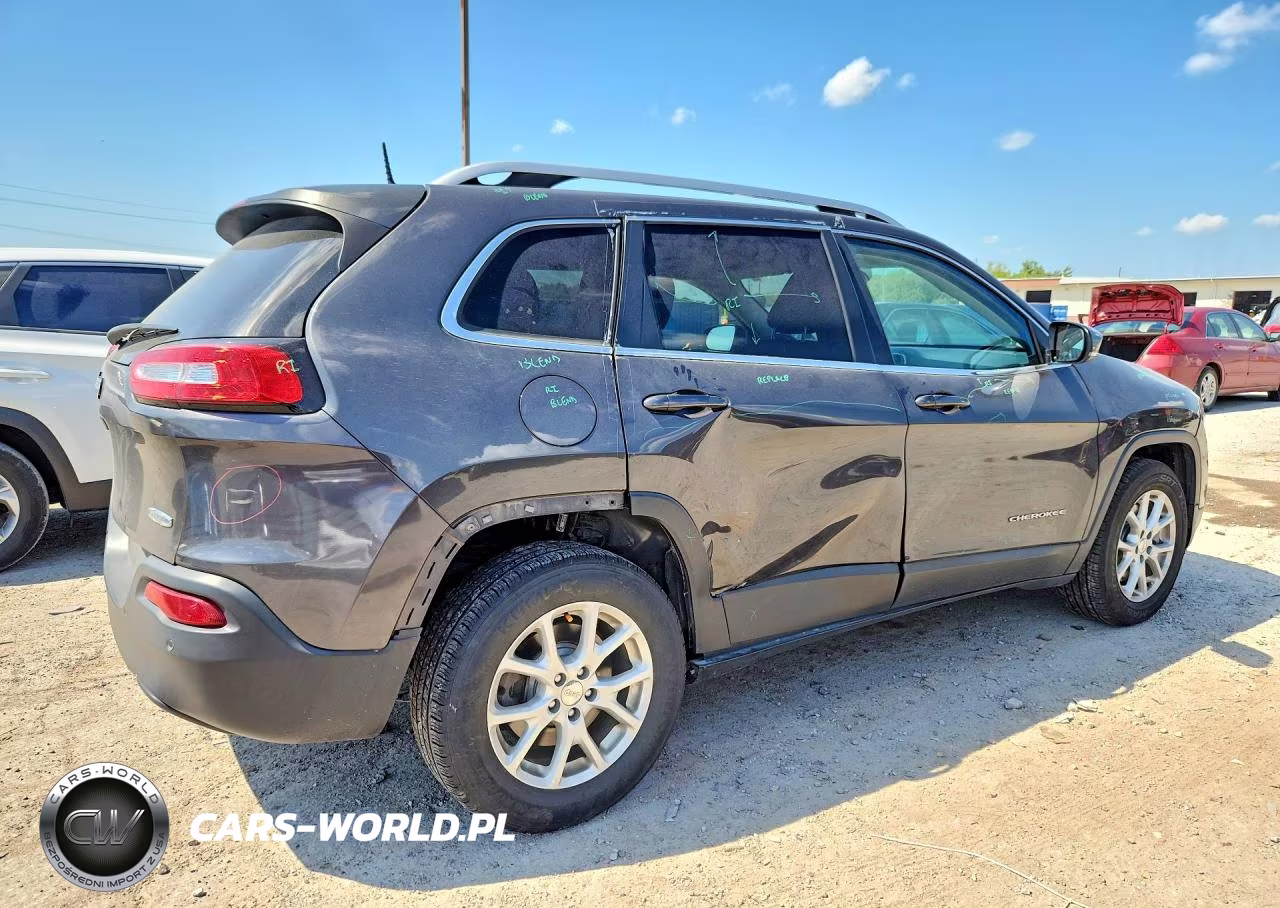2016 Jeep Cherokee Latitude VIN:1C4PJMCB5GW261762 - 3
