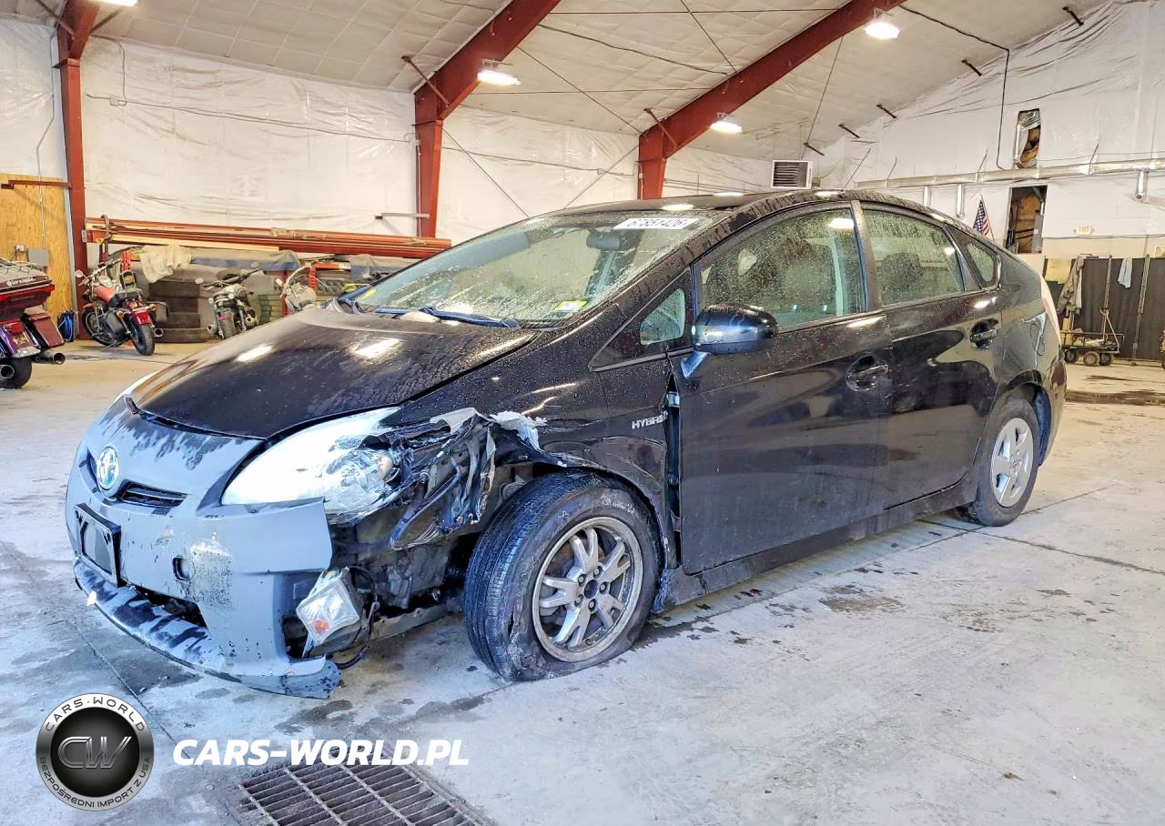 2011 Toyota Prius Two – zdjęcie 1 z 12
