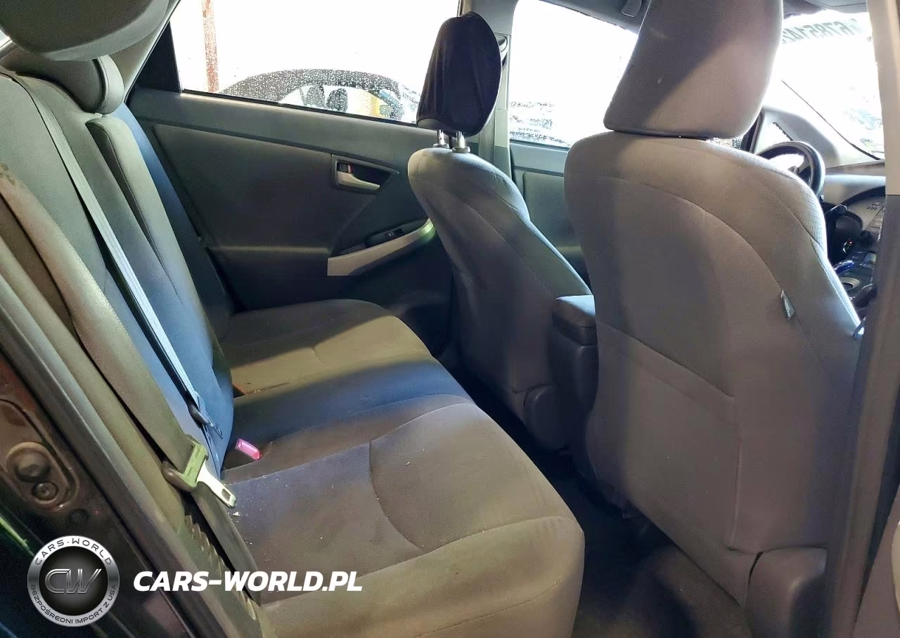 2011 Toyota Prius Two VIN:JTDKN3DU4B5355400 - 10