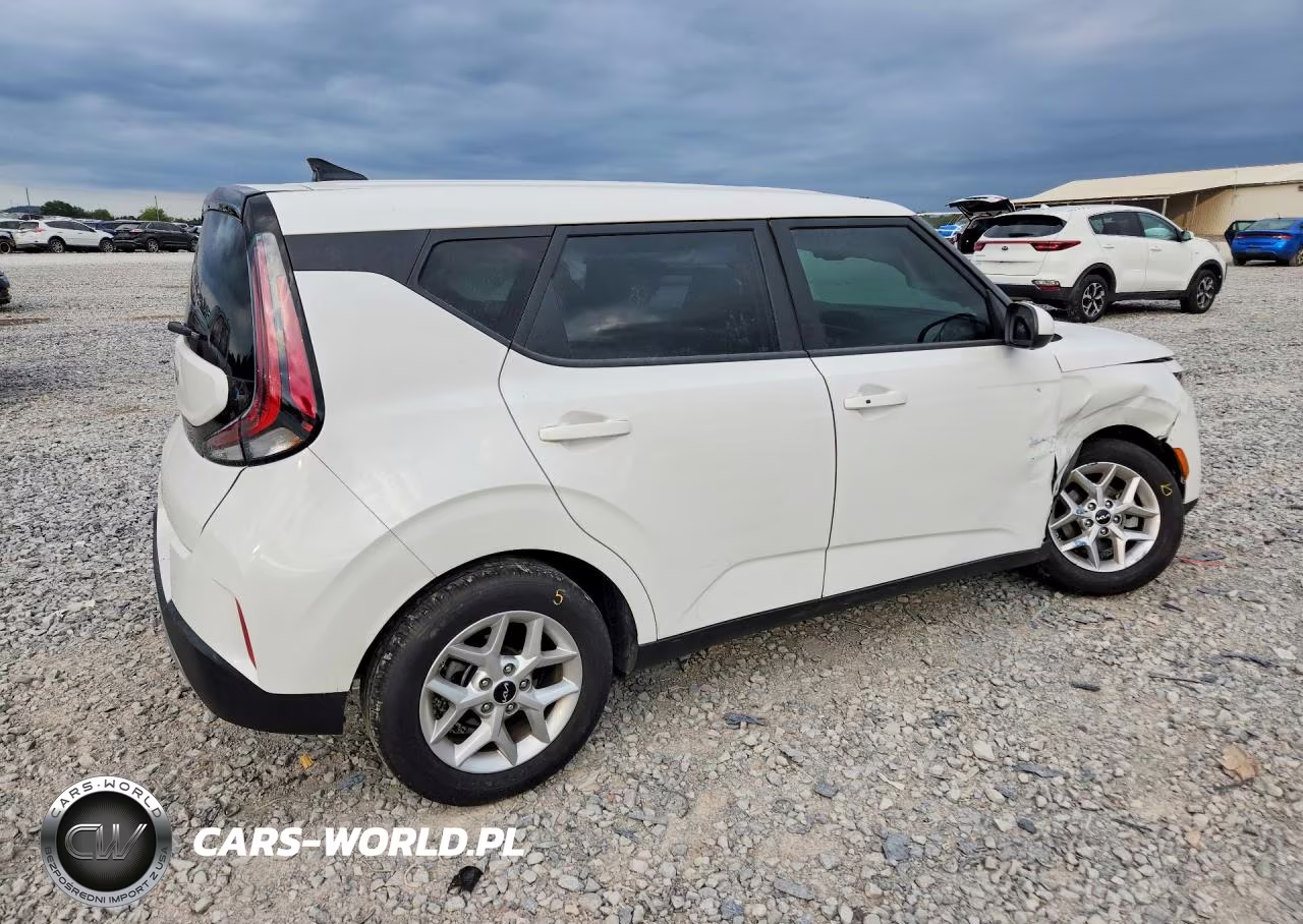 2025 Kia Soul S VIN:KNDJ23AU2S7934172 - 3