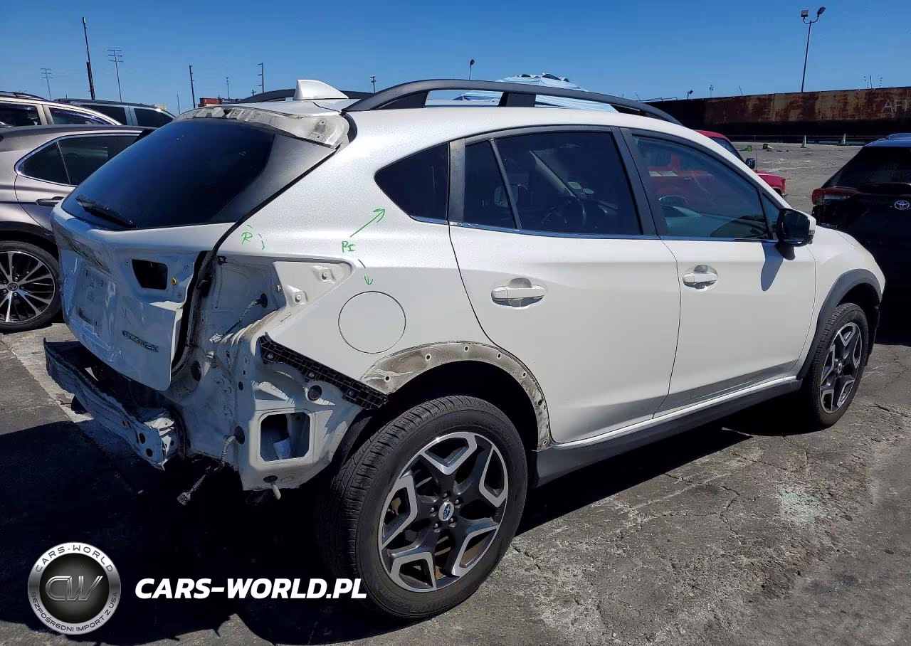 2018 Subaru Crosstrek Limited VIN:JF2GTAMC4JH225364 - 3