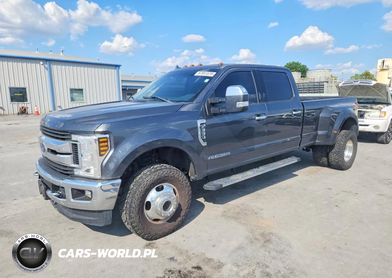2019 Ford F350 Super Duty VIN:1FT8W3DTXKEF69015 - 1