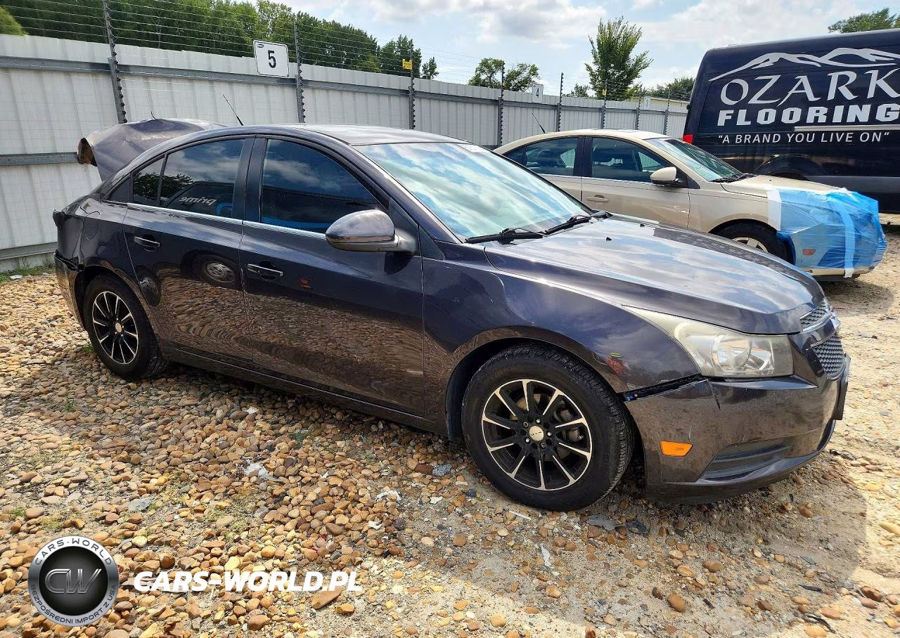 2014 Chevrolet Cruze Lt VIN:1G1PC5SB8E7429007 - 4