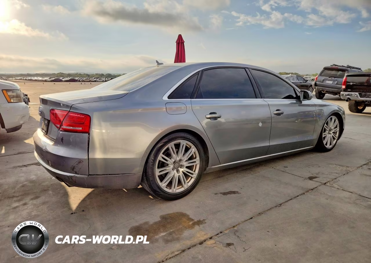 2014 Audi A8 L Quattro VIN:WAURGAFD6EN003768 - 3