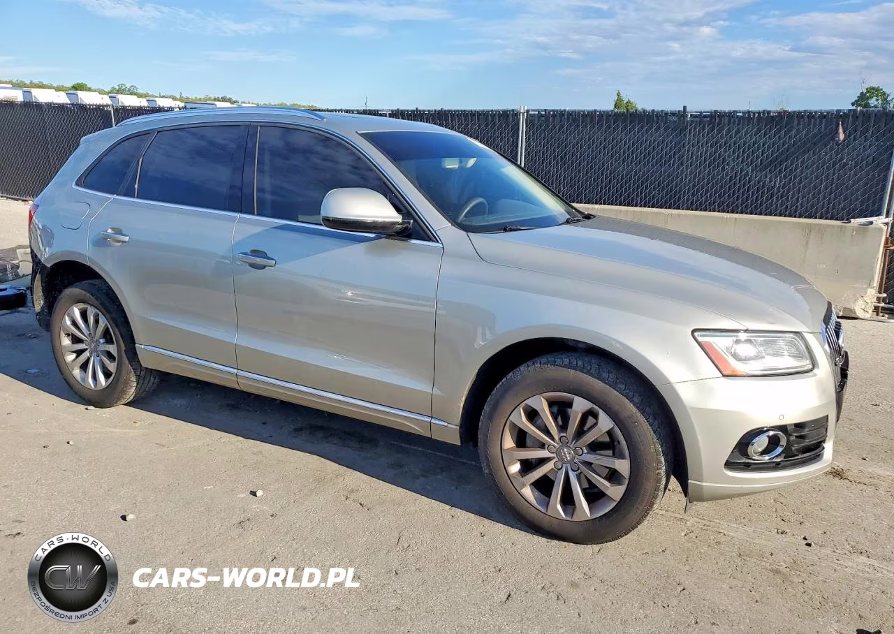 2016 Audi Q5 Premium Plus VIN:WA1L2AFP8GA016639 - 4