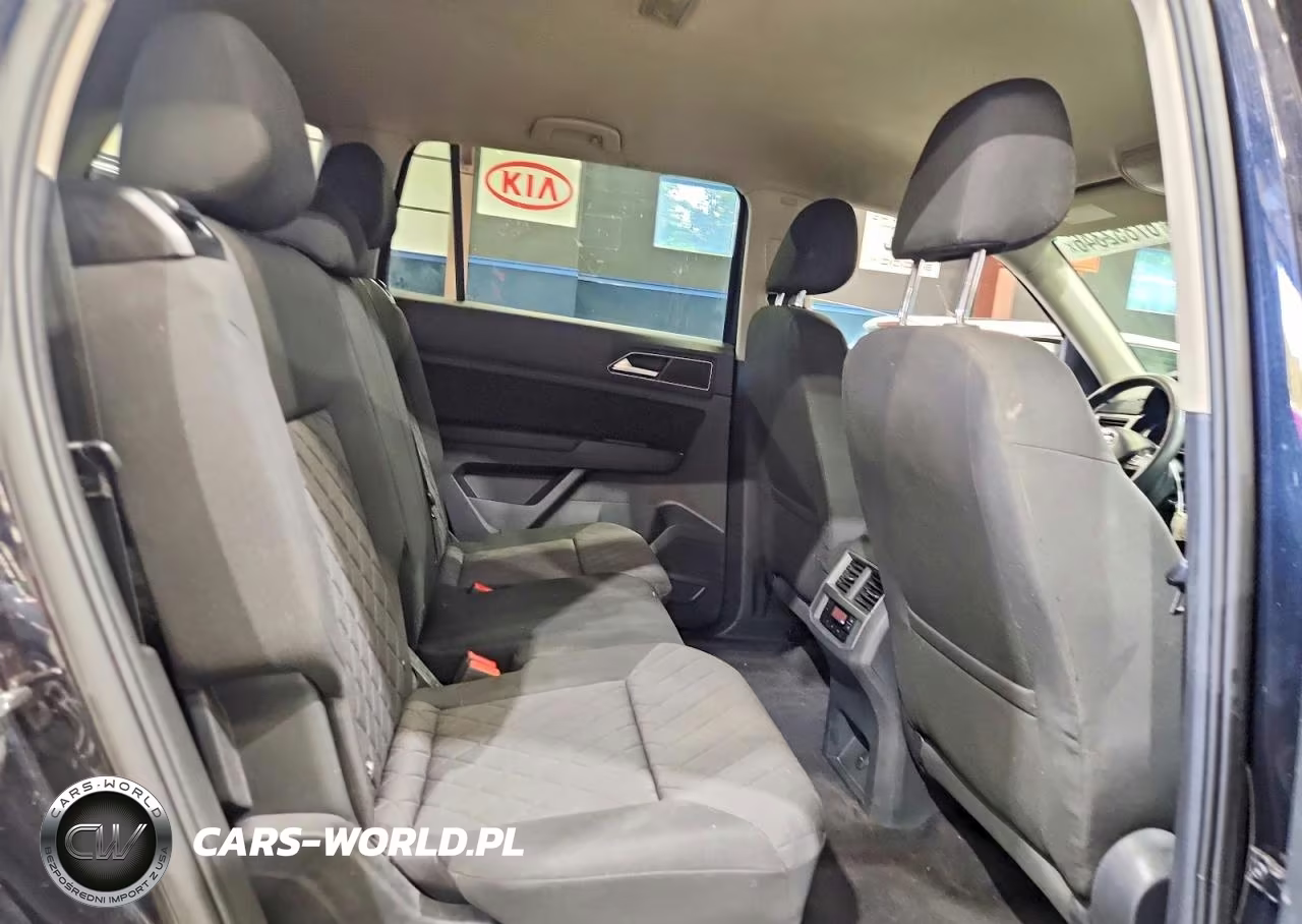 2018 Volkswagen Atlas S VIN:1V2GR2CA1JC518248 - 11