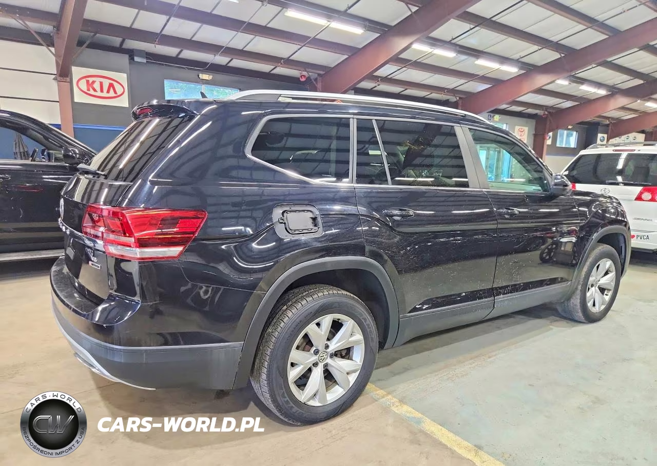 2018 Volkswagen Atlas S VIN:1V2GR2CA1JC518248 - 3