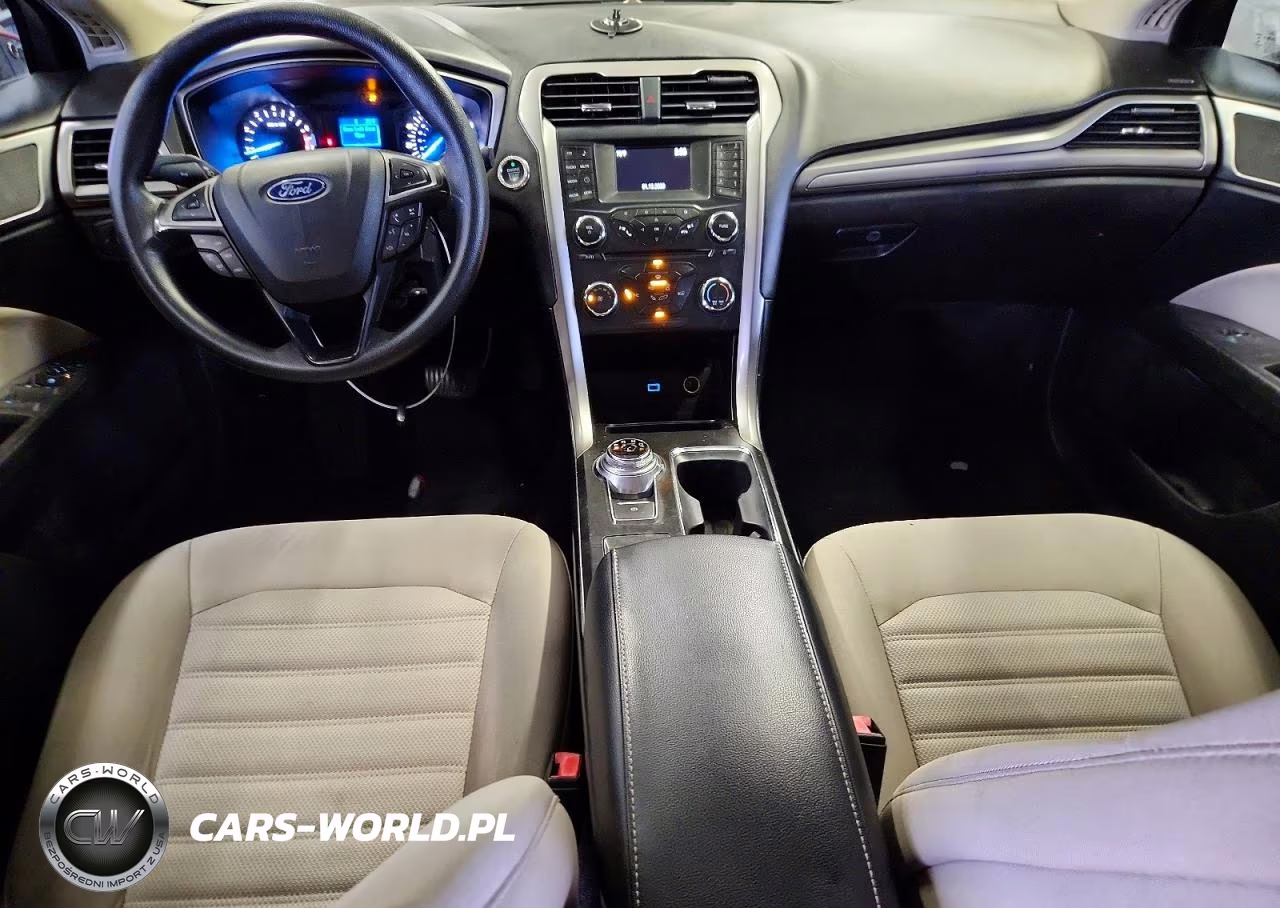 2018 Ford Fusion S VIN:3FA6P0G75JR227006 - 8