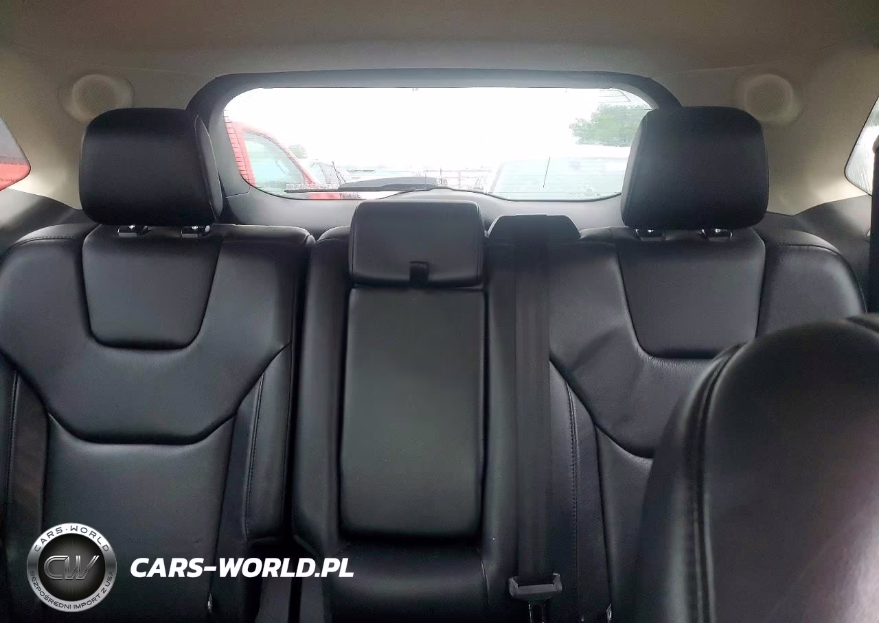 2019 Ford Edge Titanium VIN:2FMPK4K94KBB53327 - 10
