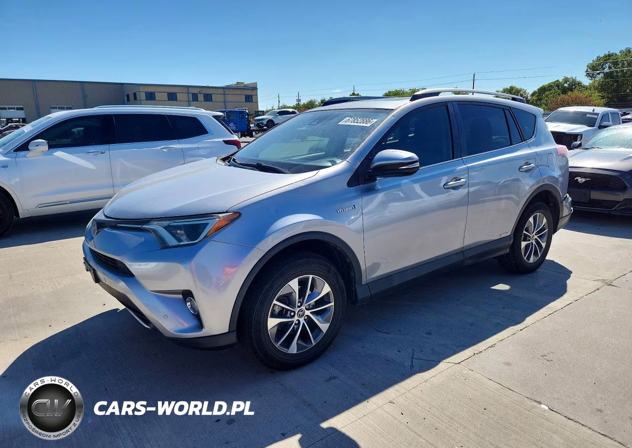 2017 Toyota Rav4 Hybrid Xle VIN:JTMRJREV3HD129030 - 1