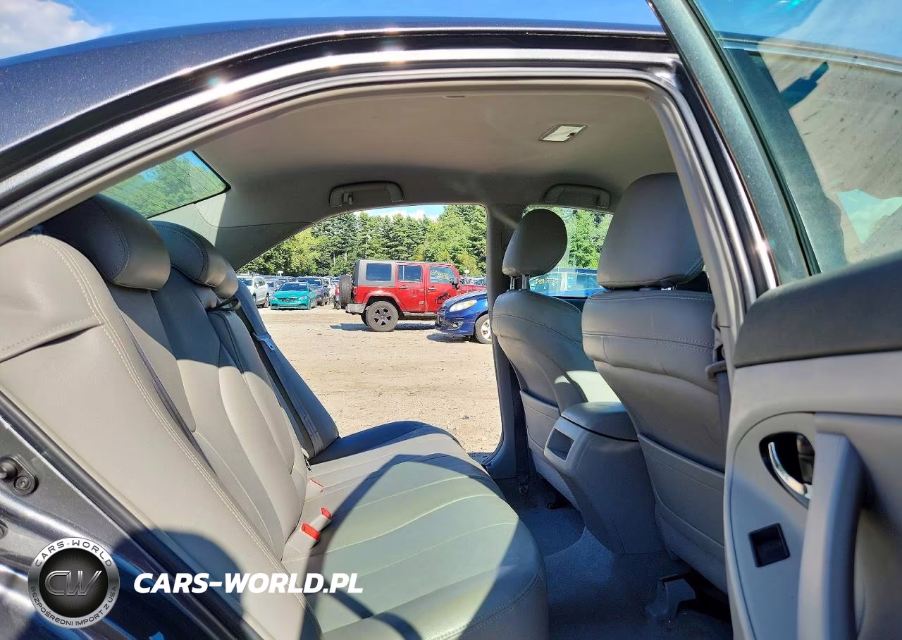 2007 Toyota Camry Le VIN:4T1BE46K47U712410 - 10
