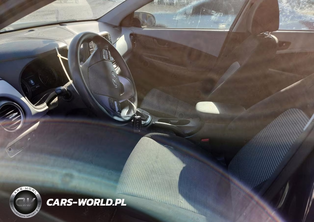 2019 Hyundai Kona Se VIN:KM8K12AA3KU200225 - 7