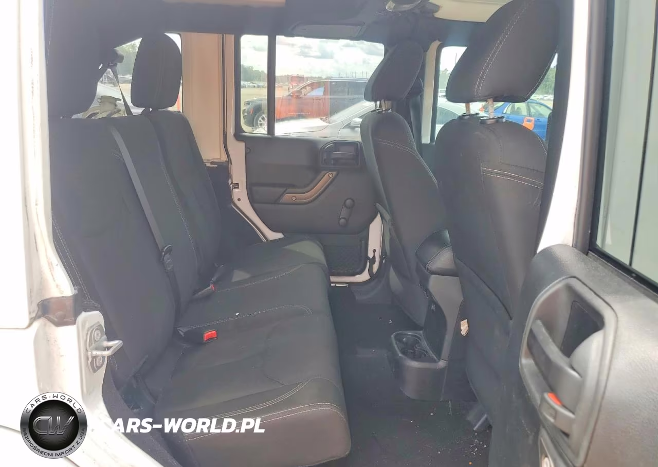 2018 Jeep Wrangler Unlimited Sport VIN:1C4BJWDG7JL871364 - 10