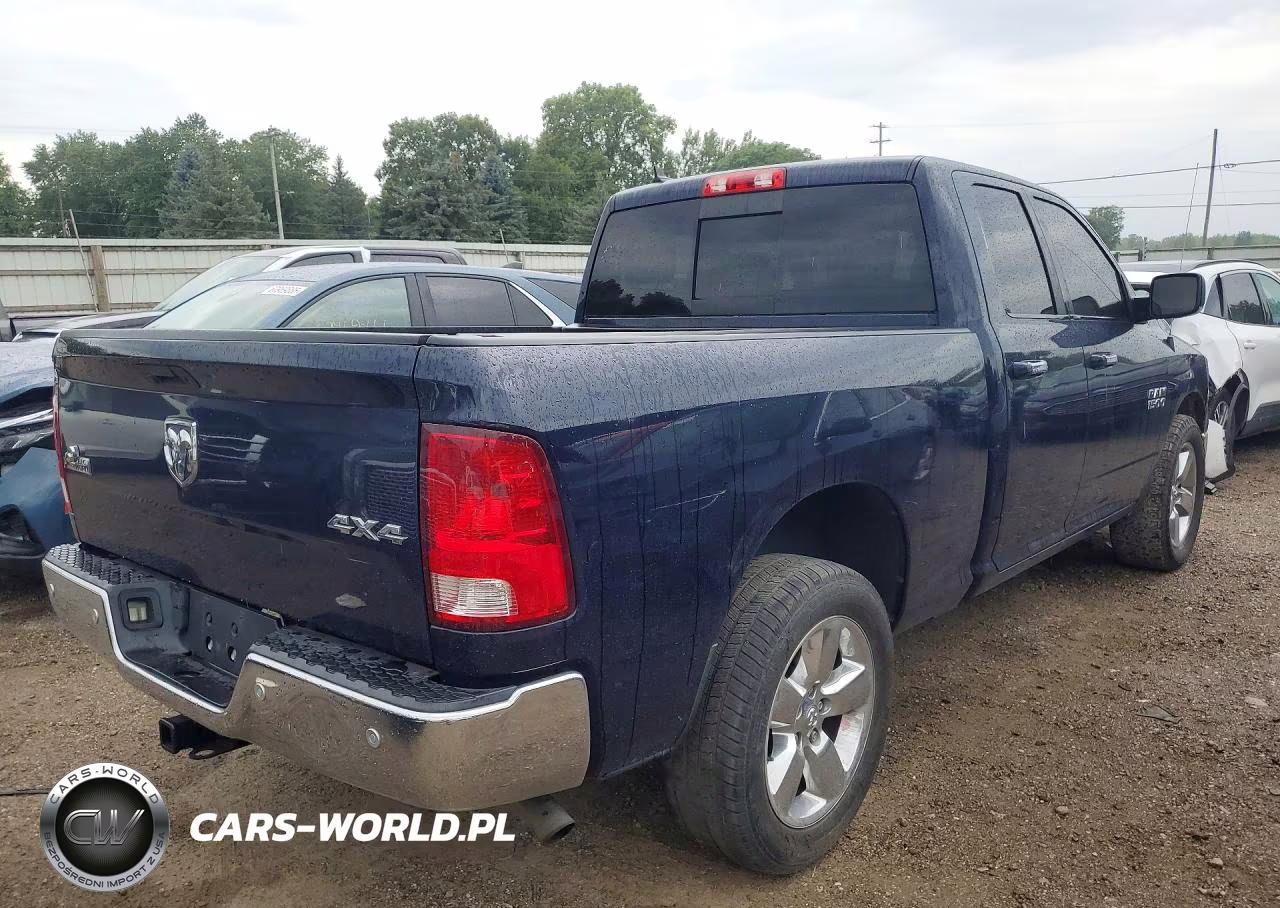 2018 Ram 1500 Slt VIN:1C6RR7GG7JS311771 - 3