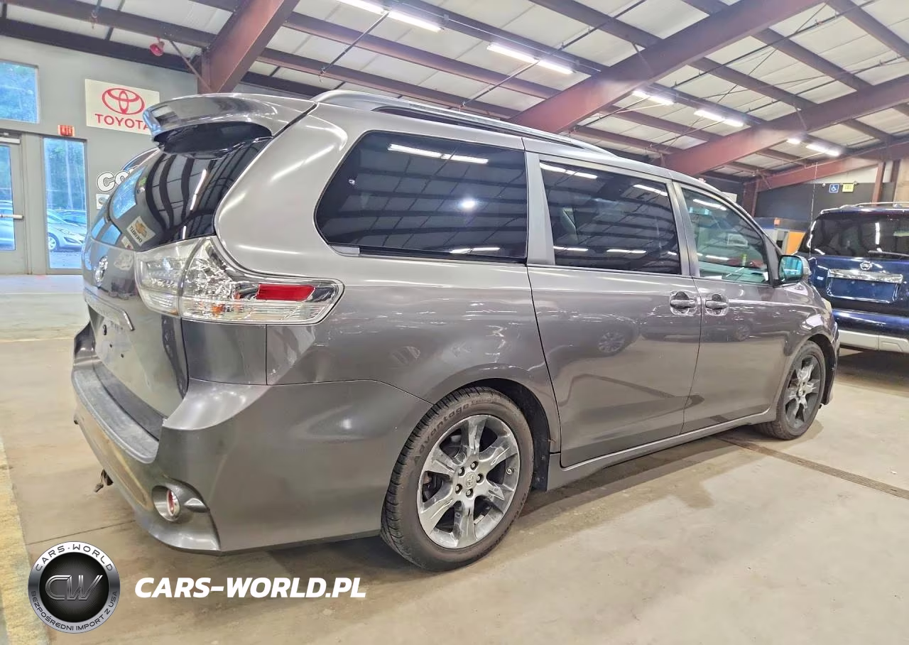 2012 Toyota Sienna Sport VIN:5TDXK3DC4CS188473 - 3