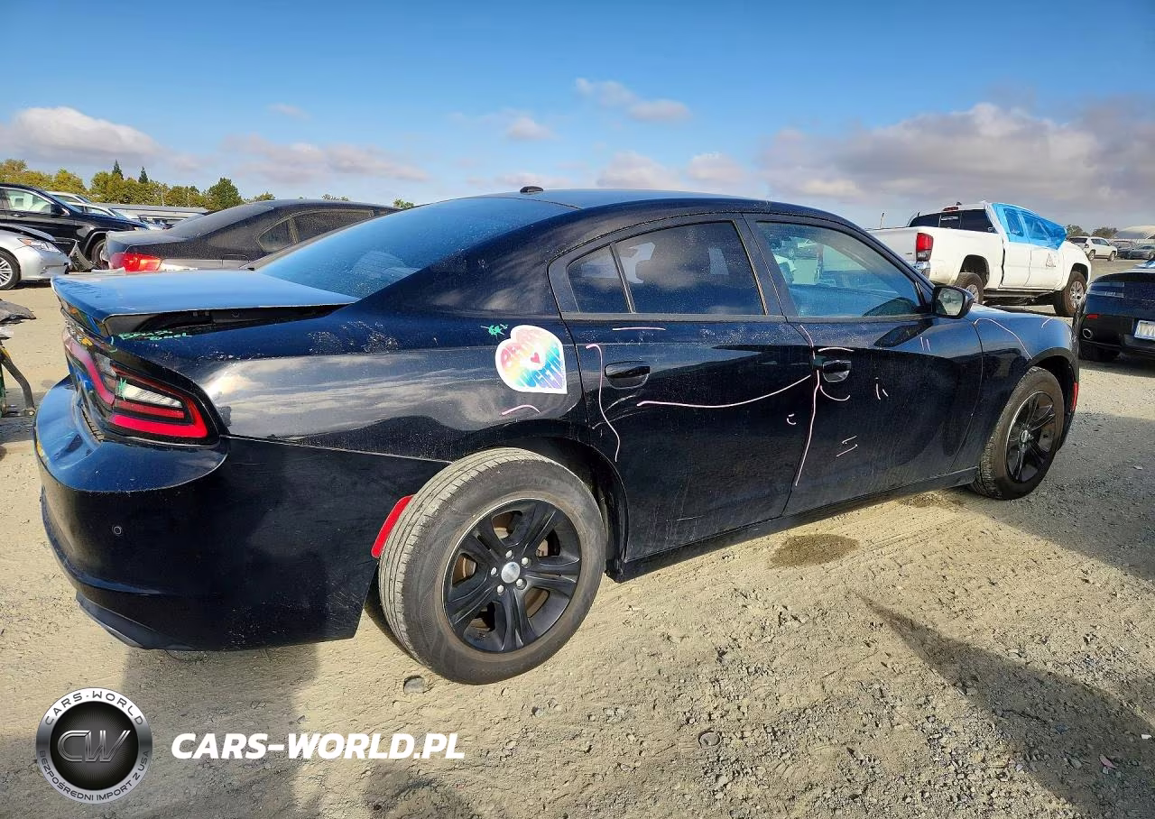2019 Dodge Charger Sxt VIN:2C3CDXBG6KH644173 - 3