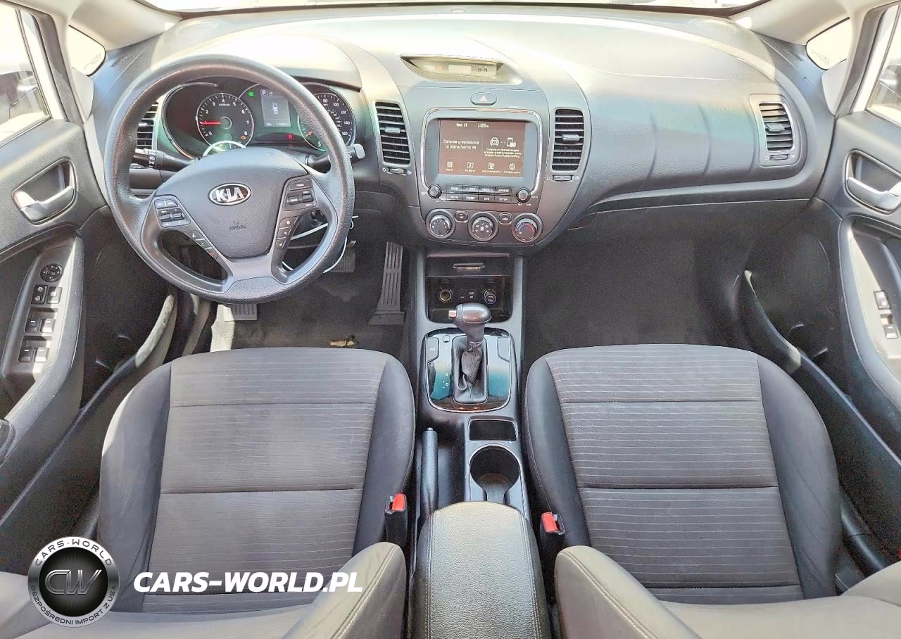 2018 Kia Forte Lx VIN:3KPFL4A75JE222126 - 8