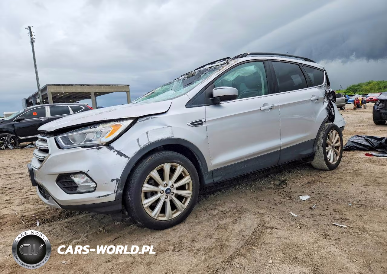 2019 Ford Escape Sel