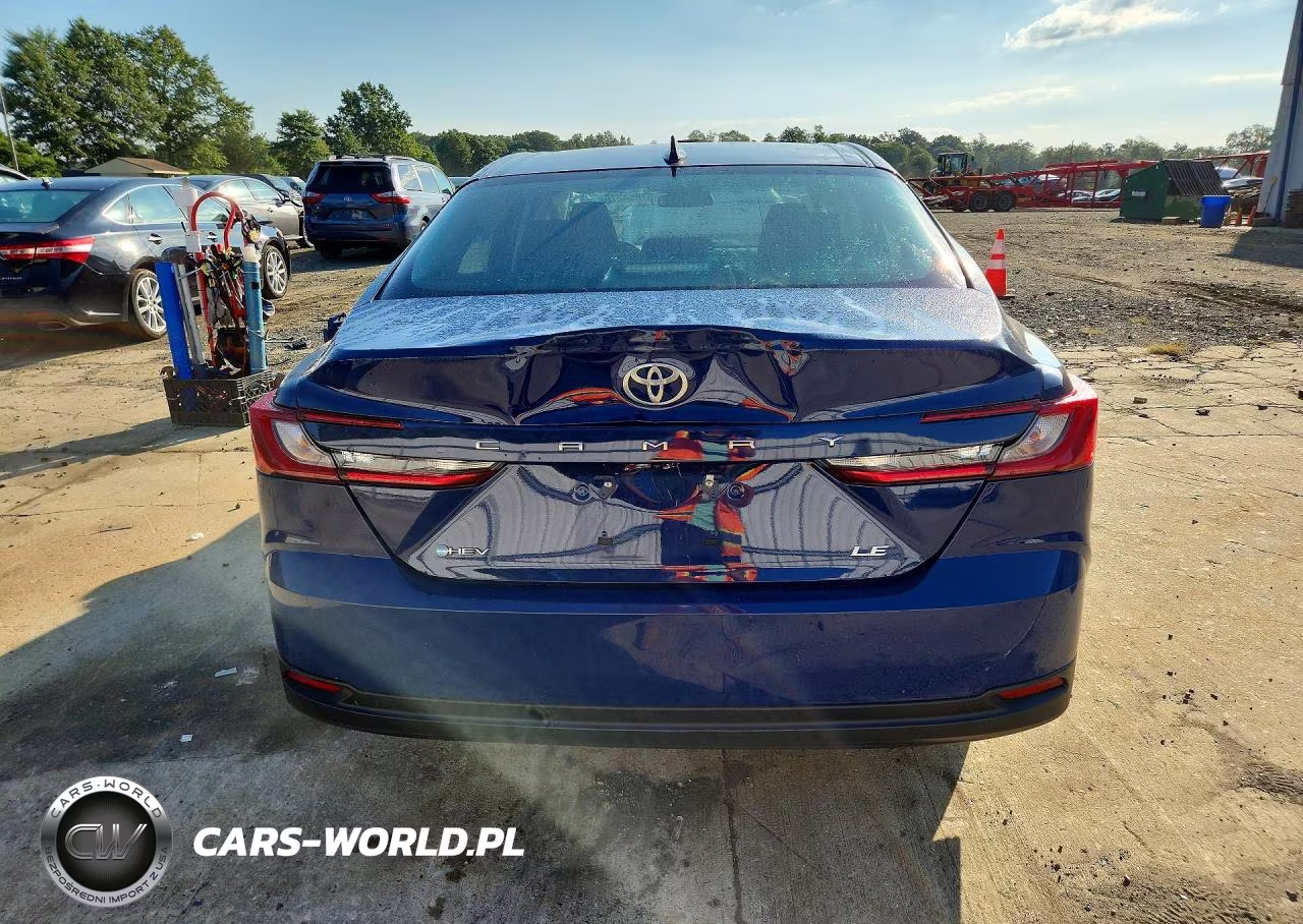 2025 Toyota Camry Le VIN:4T1DAACKXSU063535 - 6