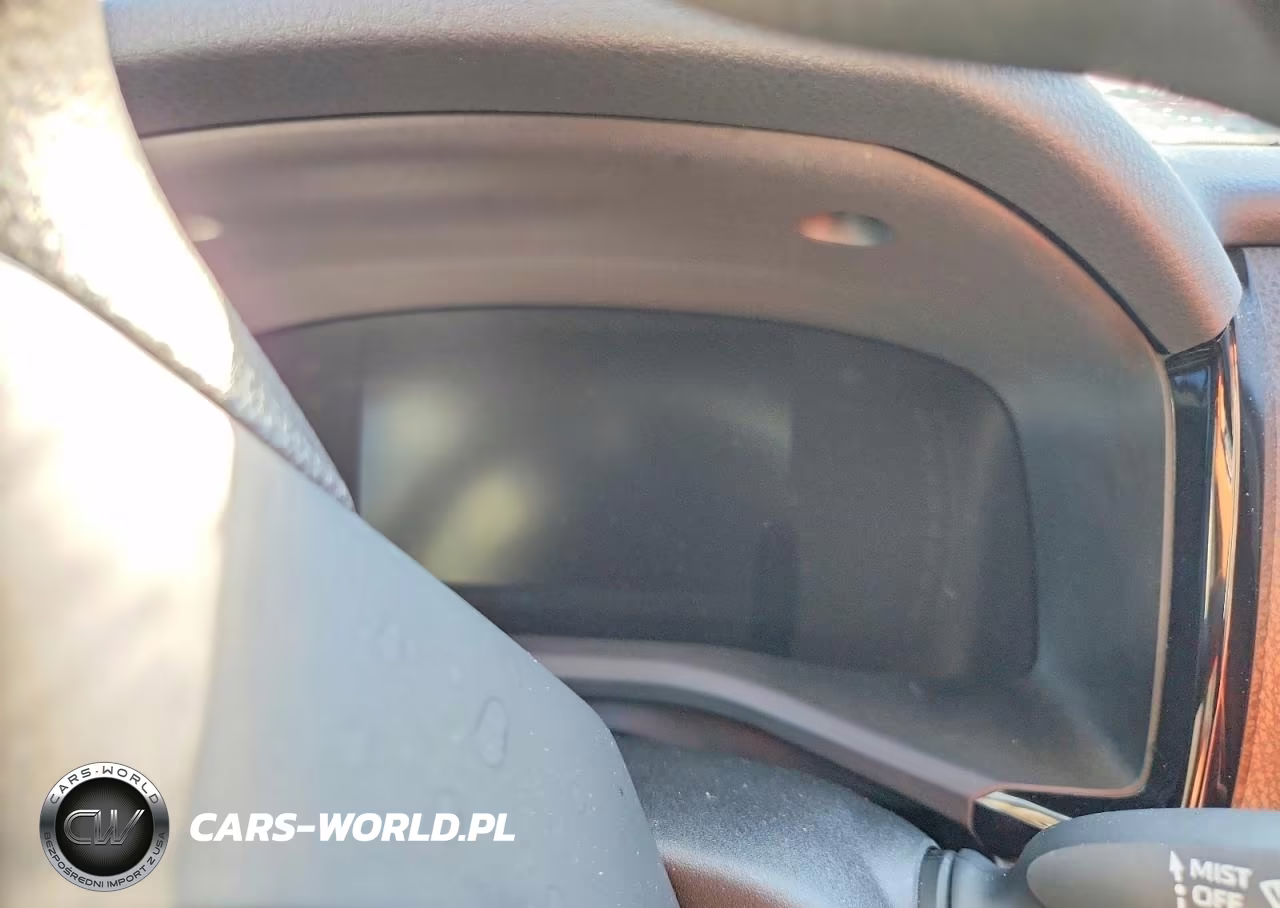 2025 Toyota Camry Le VIN:4T1DAACKXSU063535 - 9