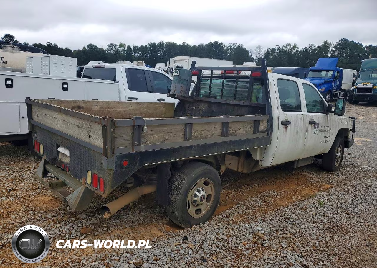 2013 GMC Sierra K2500 Heavy Duty VIN:1GT12ZC88DF207923 - 3