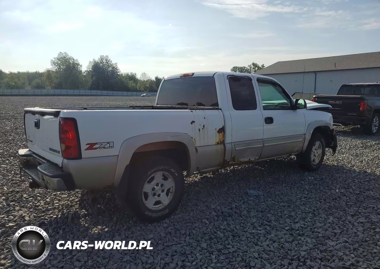 2004 Chevrolet Silverado K1500 VIN:1GCEK19T54Z208637 - 3