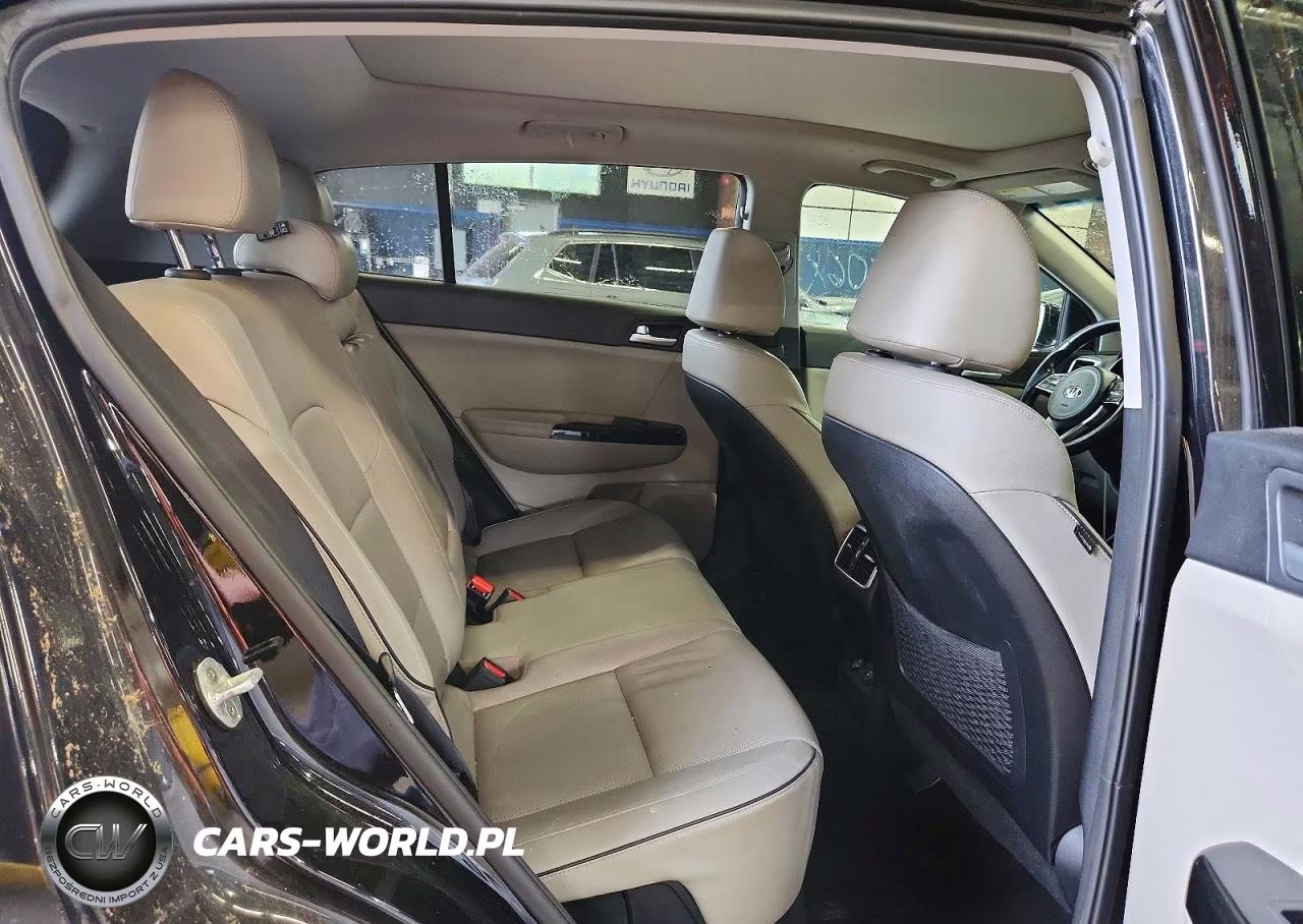 2020 Kia Sportage Ex VIN:KNDPNCACXL7767375 - 11