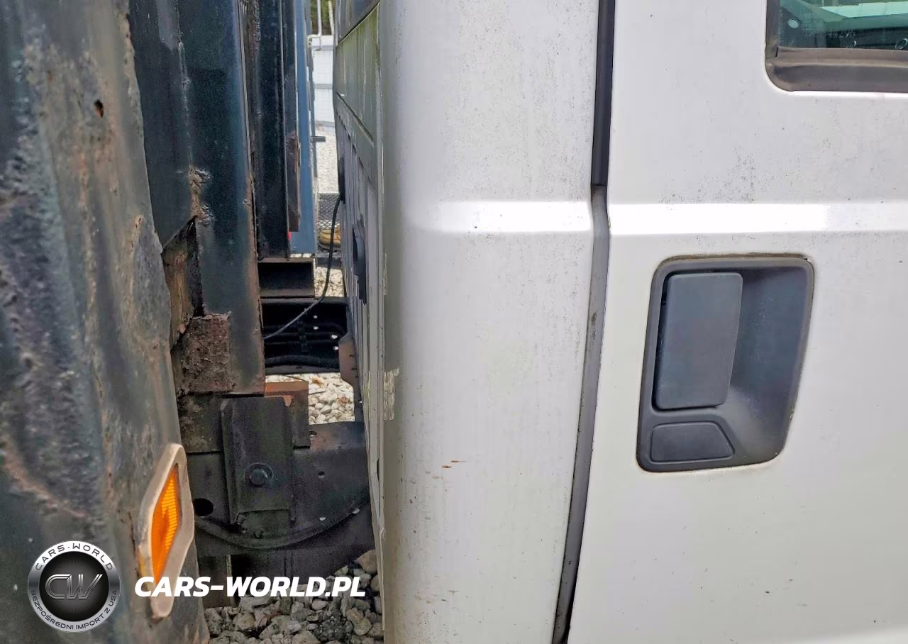 2011 Ford F350 Super Duty Dump Flatbed Truck VIN:1FDRF3H66BEB44296 - 10