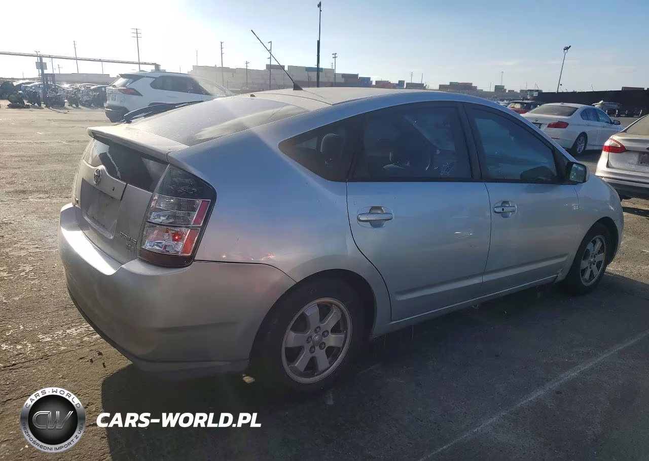 2005 Toyota Prius Base VIN:JTDKB20U957007867 - 3