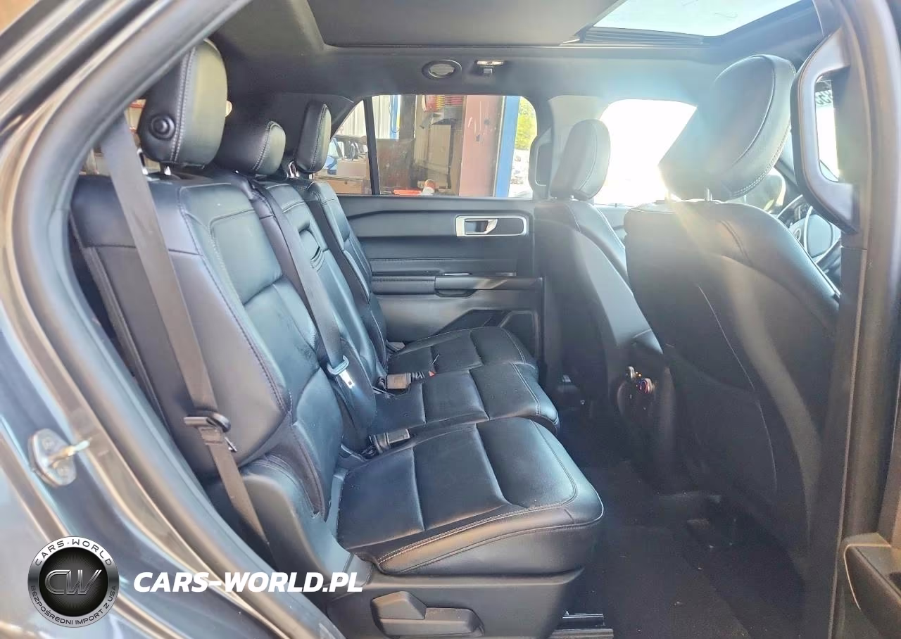 2020 Ford Explorer Xlt VIN:1FMSK8DH2LGB60003 - 11