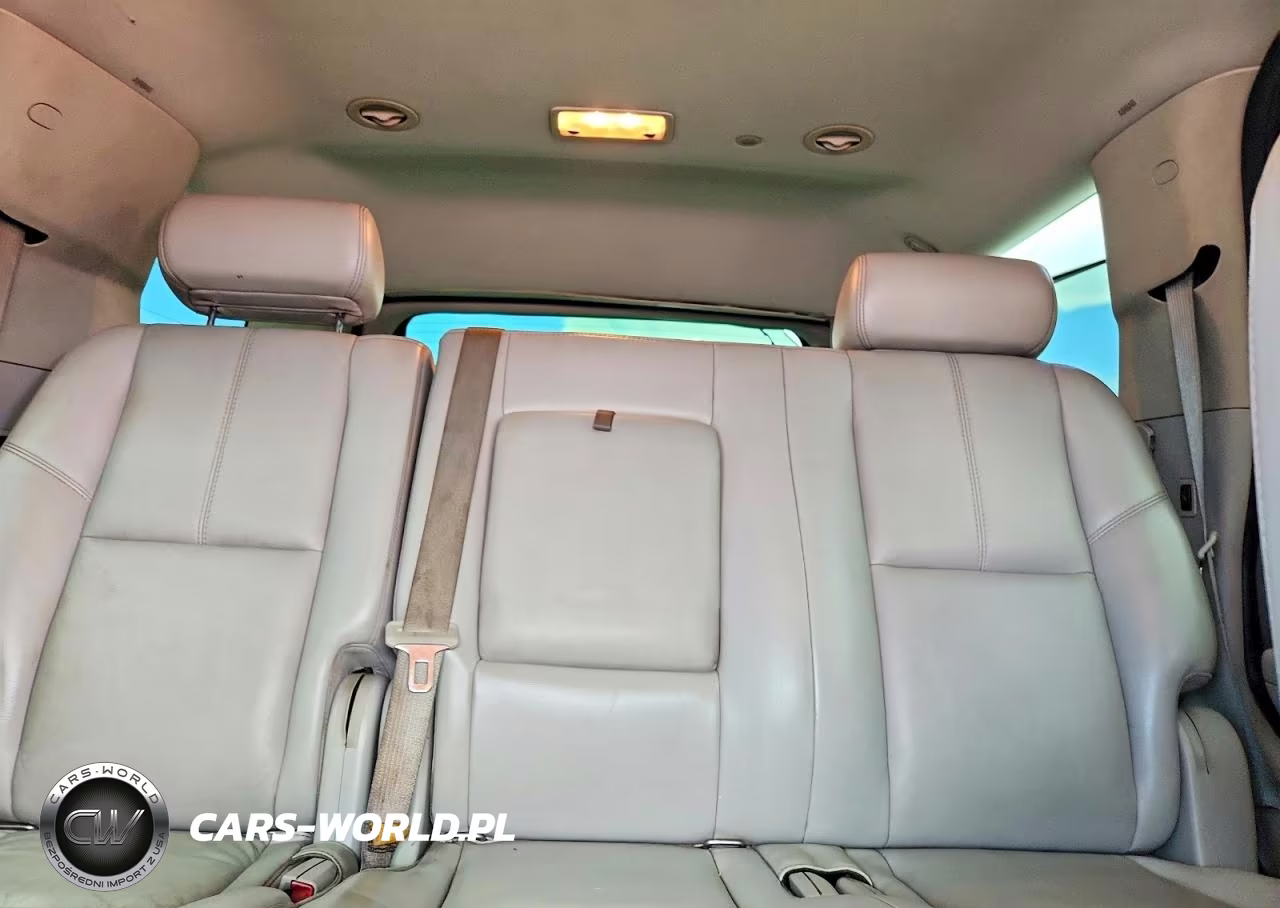 2007 Chevrolet Tahoe C1500 VIN:1GNFC13J27R186875 - 10