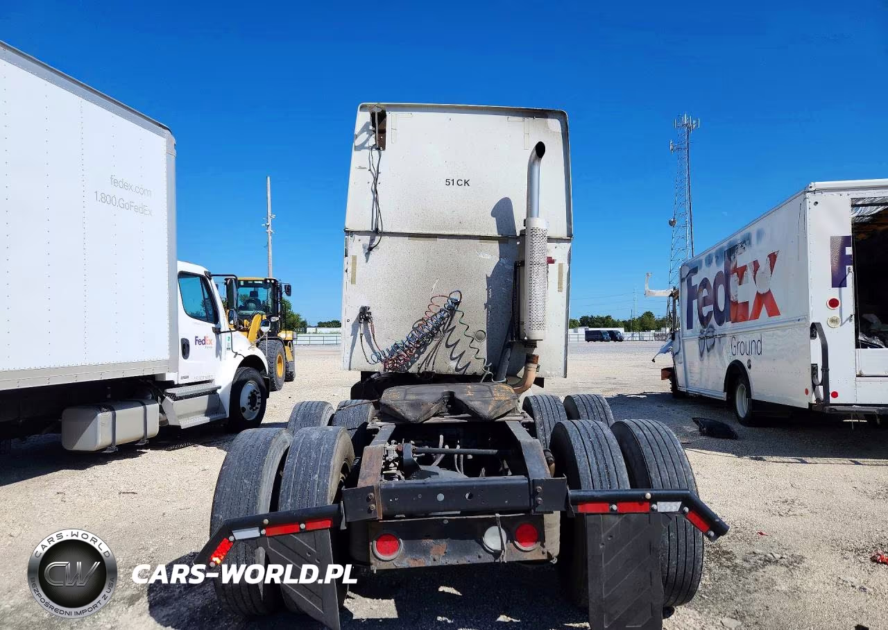 2004 International 9400I Semi Truck VIN:2HSCNAPR34C077766 - 6