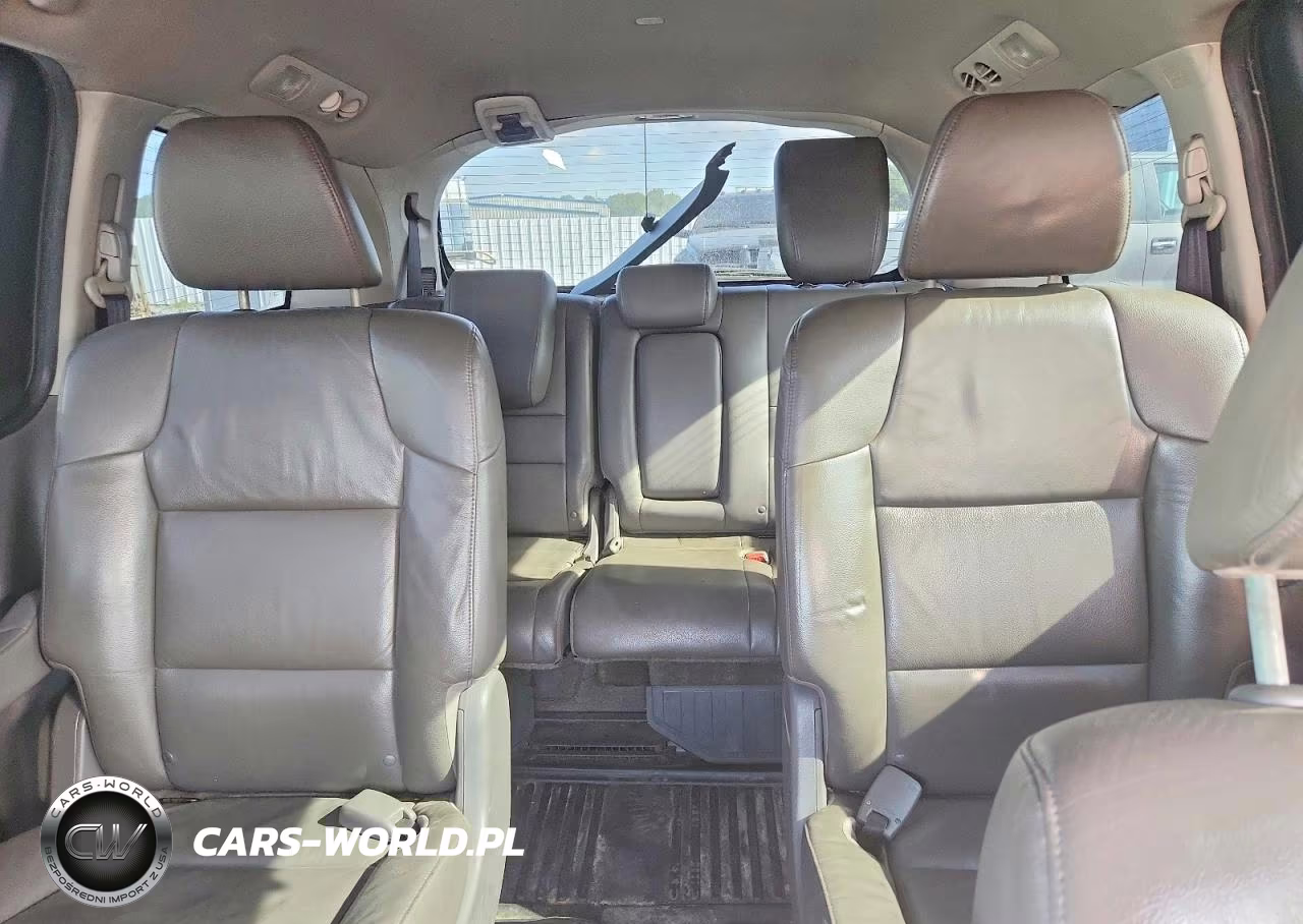 2012 Honda Odyssey Touring VIN:5FNRL5H93CB112134 - 10